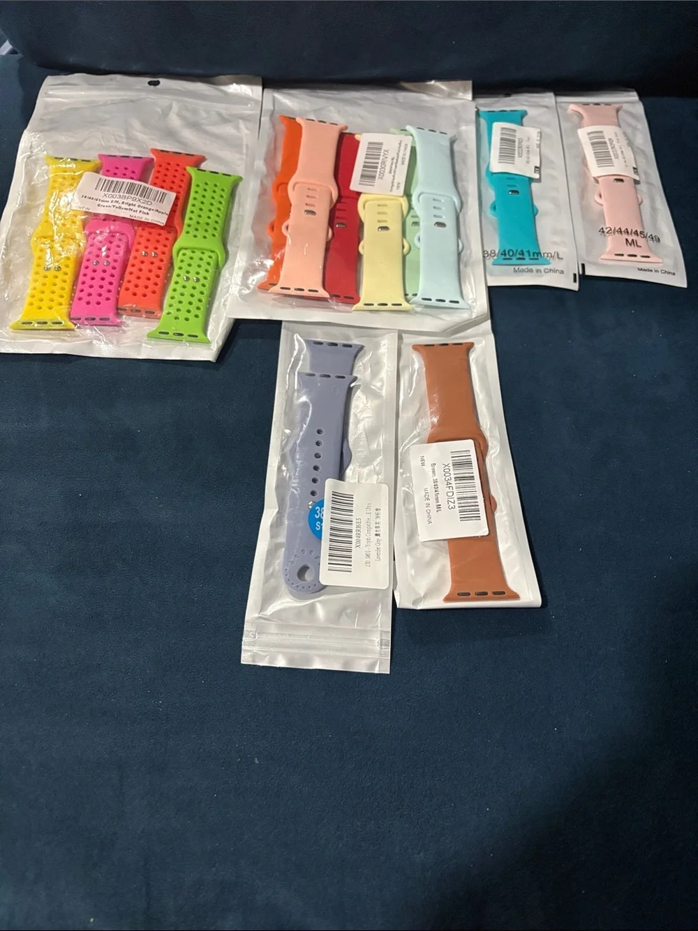 14 Apple Silicone Watch Bands - Multicolor Pack
